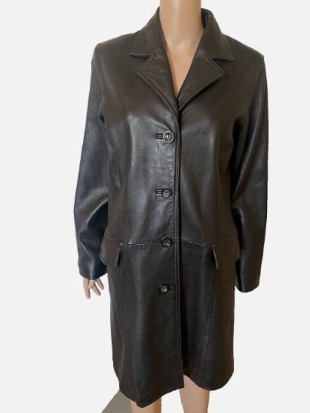 AMALFI Woman's Soft Buttery Leather Coat with Pockets Medium - Excellent